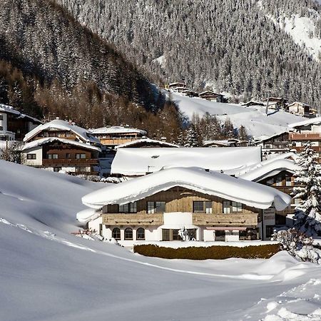 Montanara Aparthotel Sölden Exteriör bild